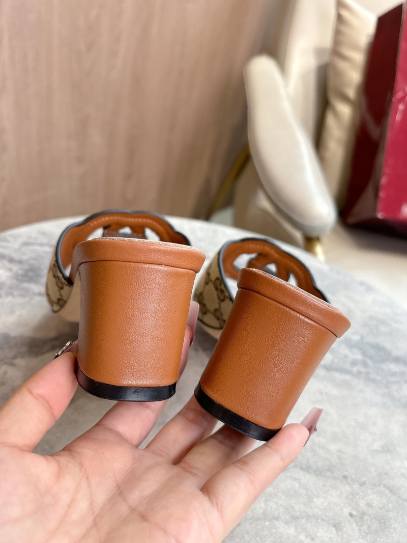 Gvc*1 slippers